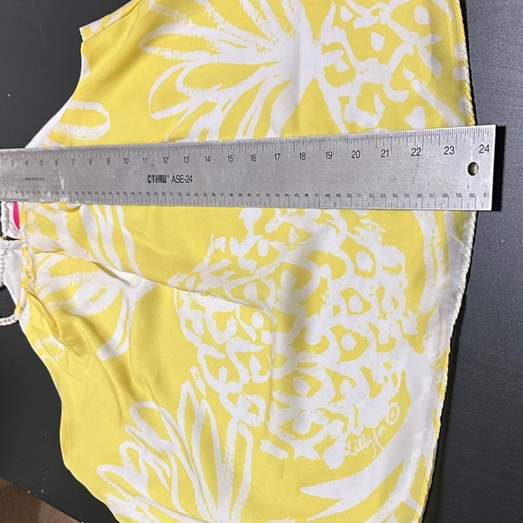 Lilly Pulitzer Yellow and Cream Halter Top - Picture 5 of 5